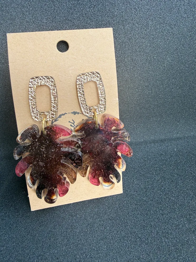 Pendientes artesanales de arcilla, pieza 12