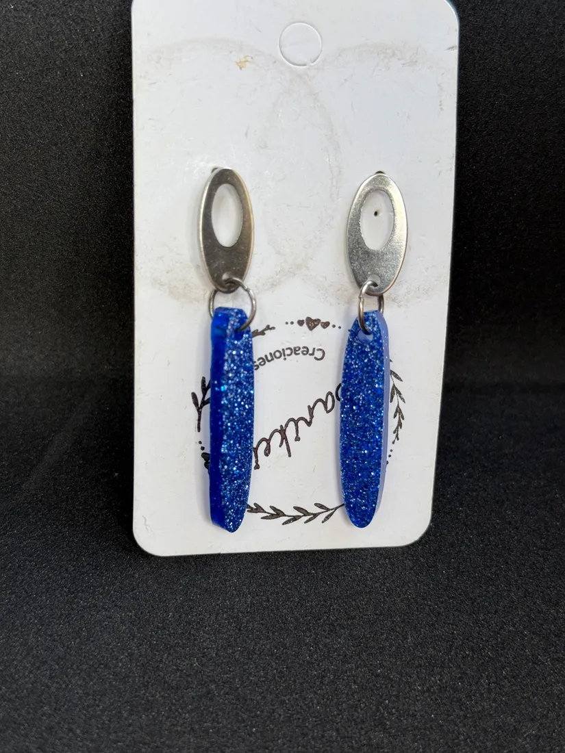 Pendientes artesanales de arcilla, pieza 30